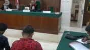 Media dan Wartawan di Makassar Tergugat, LBH Pers: Upaya Pembangkrutan dan Memiskinkan. (Sulawesi.viva.co.id).