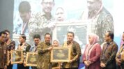 Pemkot Makassar Raih Penghargaan SPM Awards 2025 dari Kemendagri