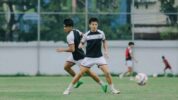 PSM Makassar Saat Latihan di Stadion Kalegowa